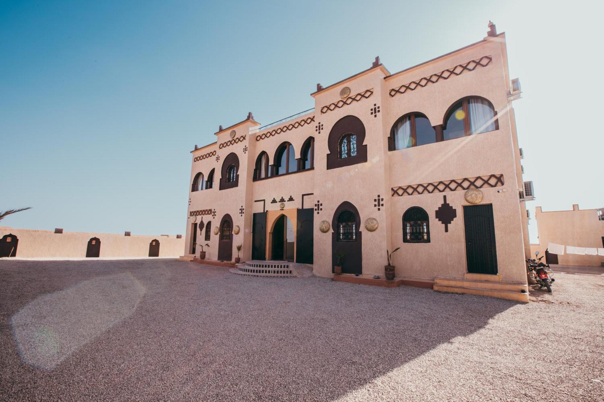 Traditional Riad Merzouga Dunes المظهر الخارجي الصورة